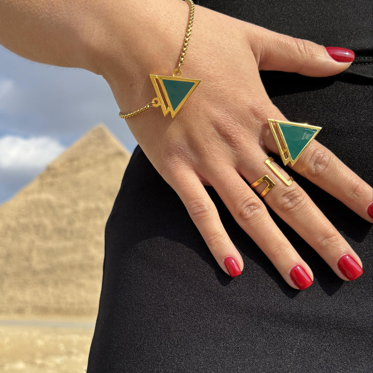 Khufu Emerald Bracelet
