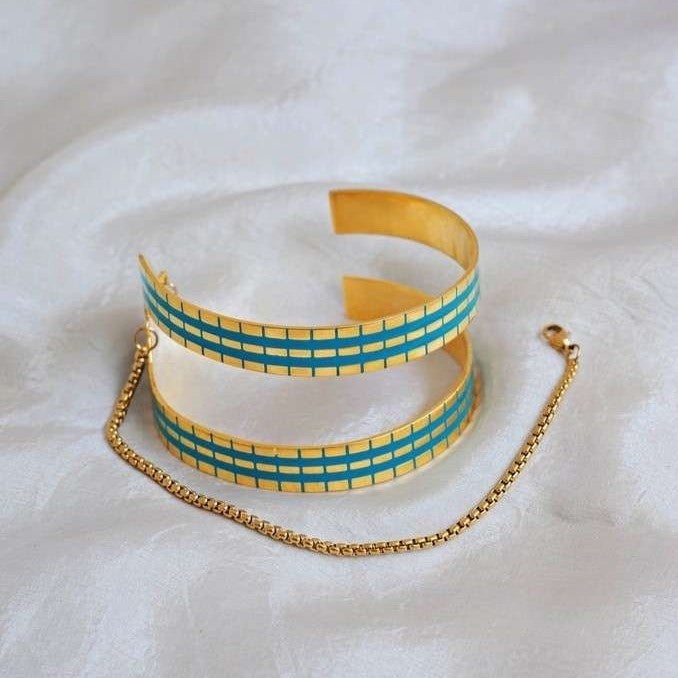 Serene Bangle